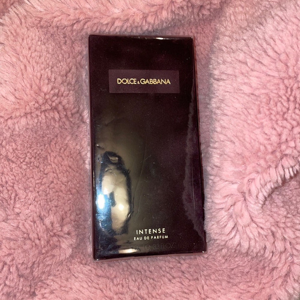 Dolce & Gabbana Intense Perfume